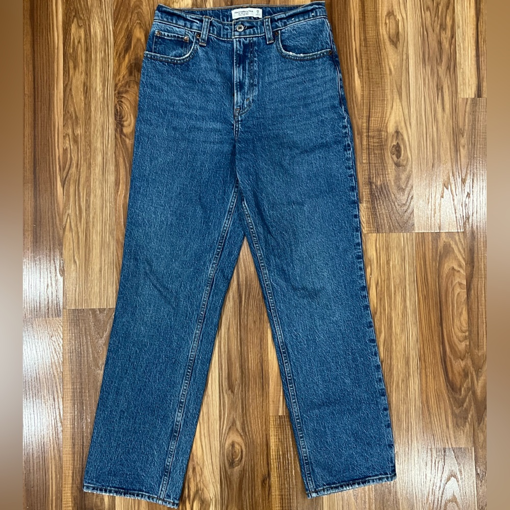 Abercrombie & Fitch High Rise Jeans